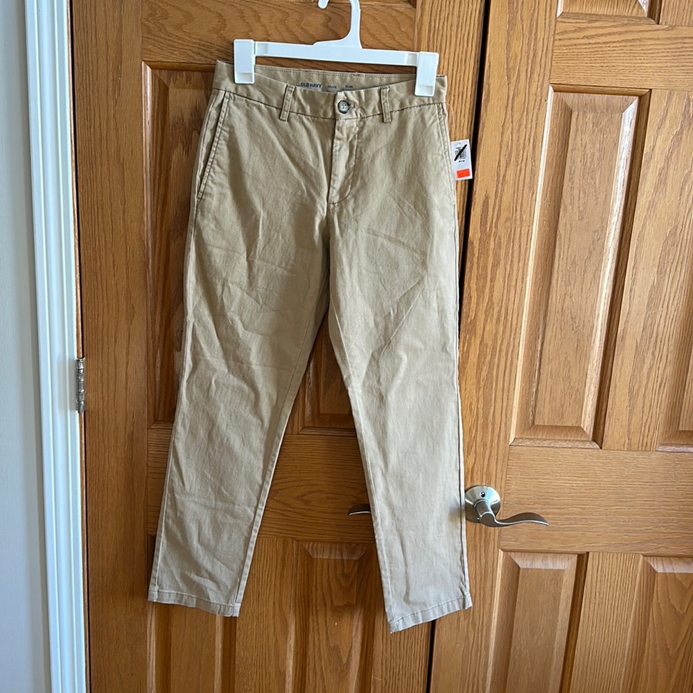 New with tags Okd Navy khaki pants 26x28